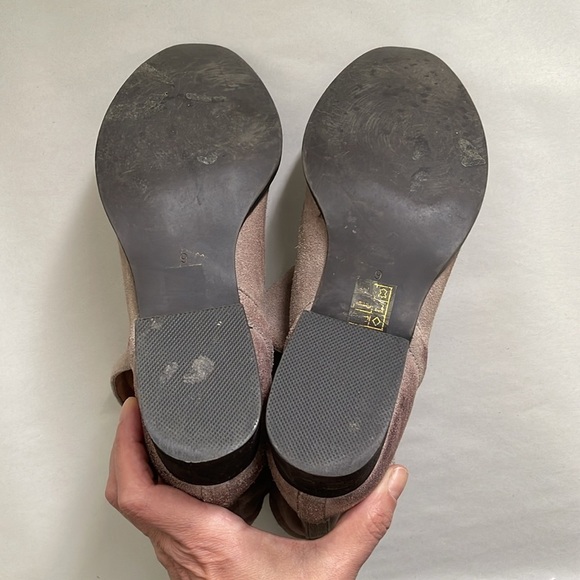 Jeffrey Campbell Muskrat Cut Out Suede Taupe Brown Ankle Boots Women's Size 9 - Picture 8 of 8